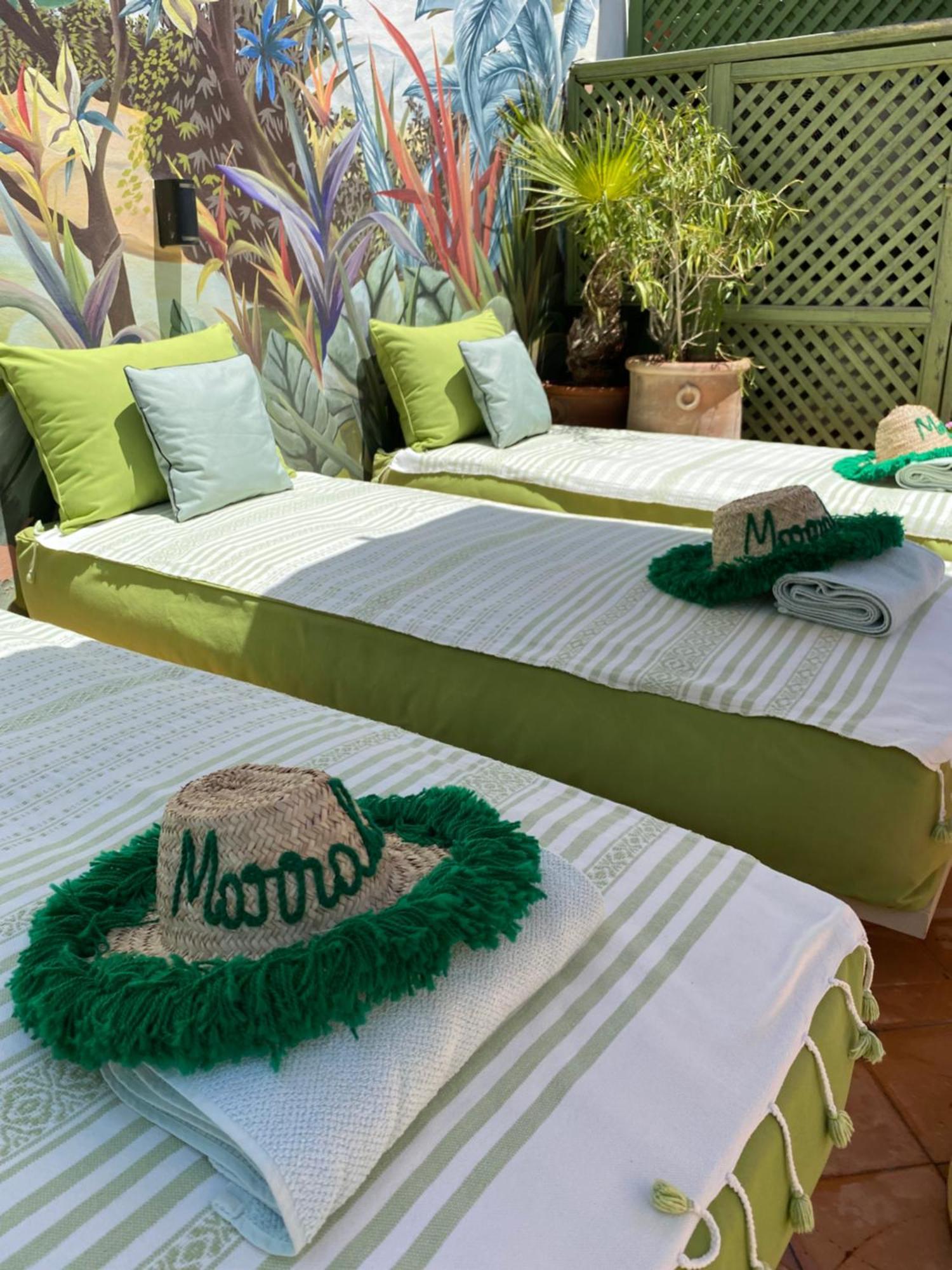 Riad Dar Adal Exclusivite 2 A 6 Personnes Petit Dejeuner Compris Place Jemaa El Fna Marrakesh Esterno foto